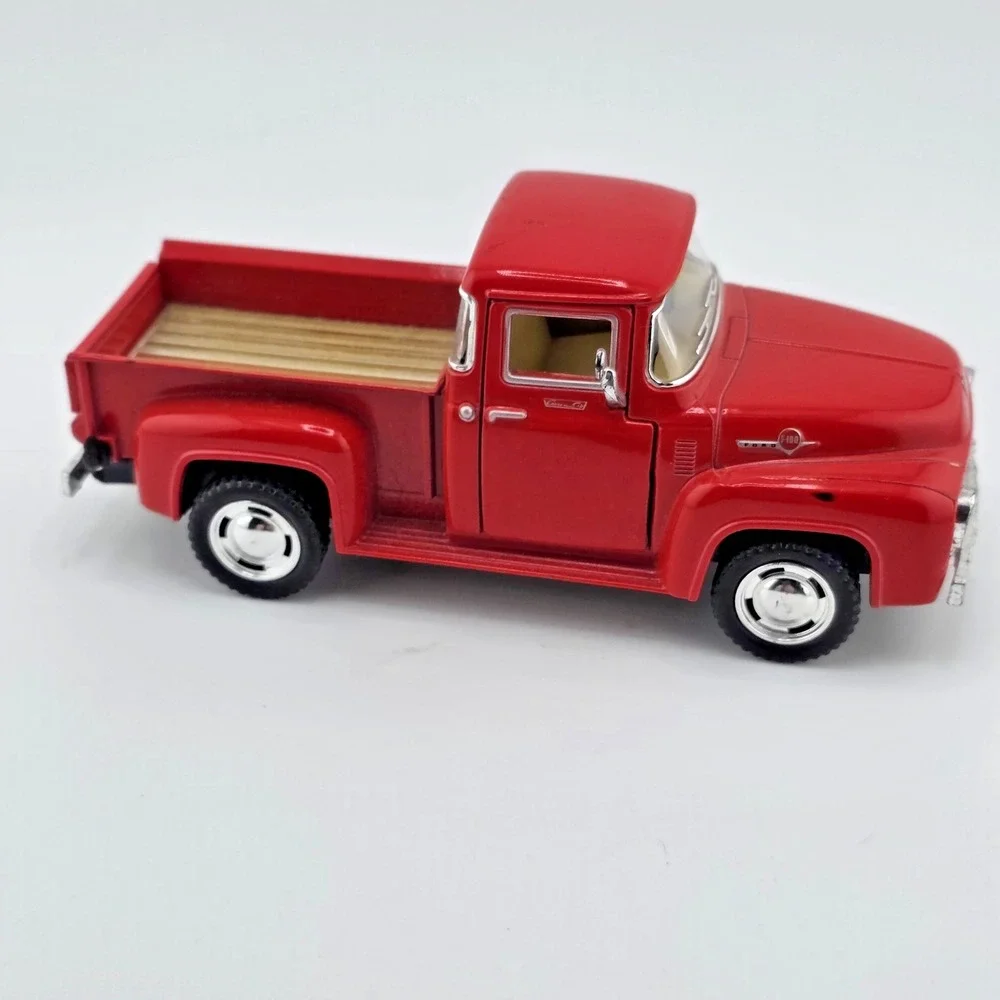 Kinsmart 1956 Ford F-1-00 Pickup Truck Scale 1/38 Red Pull Back